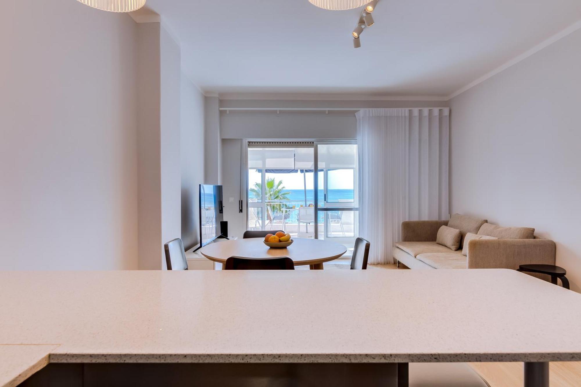 Al - Oceano T2 Frente Mar Quarteira Apartment Ngoại thất bức ảnh