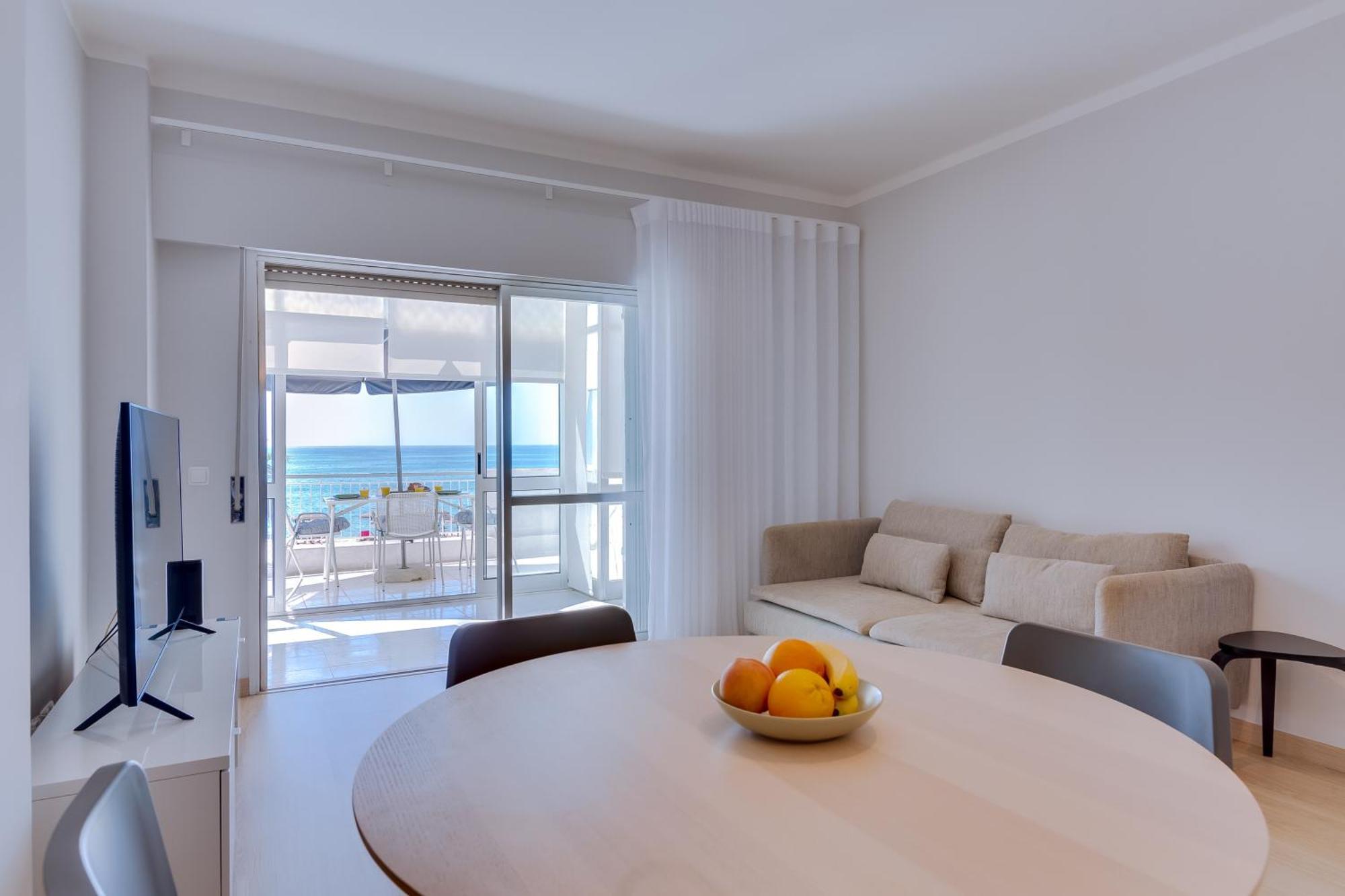 Al - Oceano T2 Frente Mar Quarteira Apartment Ngoại thất bức ảnh